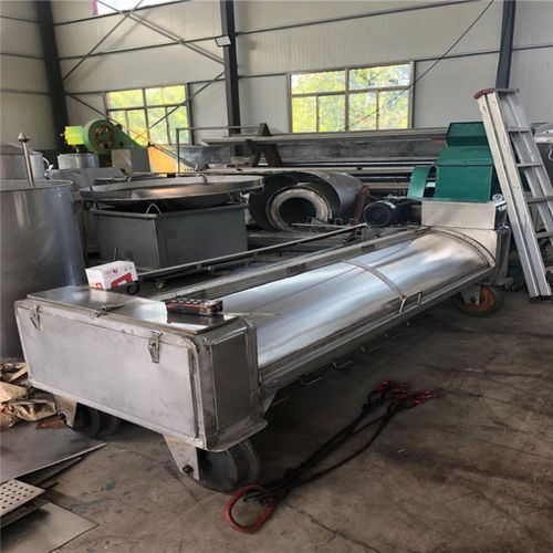 新鄉(xiāng)玉米秸稈二次粉碎回收機(jī) 自動(dòng)卸料技術(shù)與生物感測器的融合創(chuàng)新